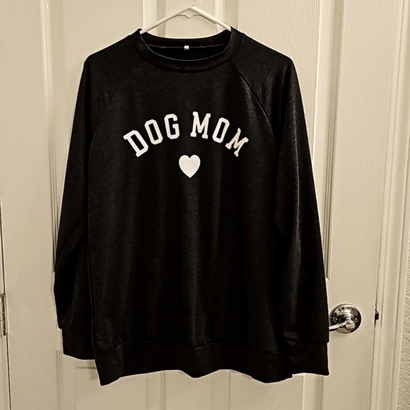 Sweaters - Women's Crewneck "Dog Mom" 🐕 Sweatshirt